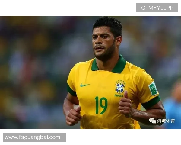 80后足球女星风采展现青春风貌 引领女性足球新潮流 80后足球女星风采展现青春风貌 引领女性足球新潮流