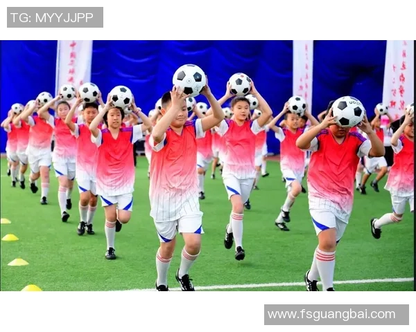 北京足球球星人偶收藏展热潮带动城市体育文化发展 北京足球球星人偶收藏展热潮带动城市体育文化发展